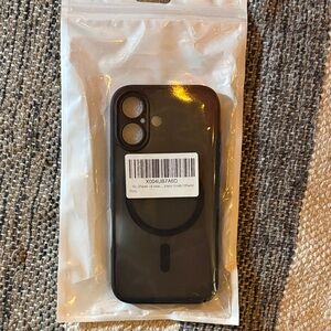 Black Magnetic Compatible iPhone 16 Case - Sleek Protective Cover